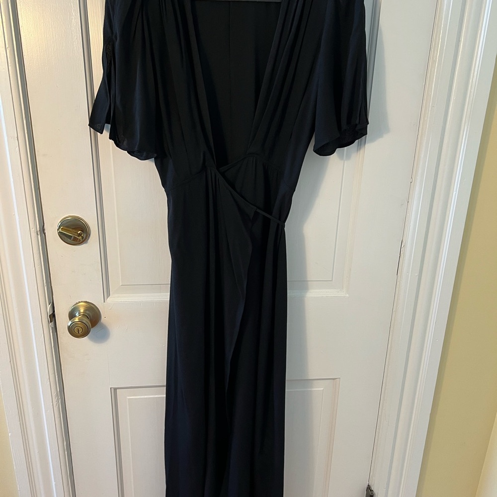 The reformation black maxi wrap dress in short sleeves (with sleeve slits)